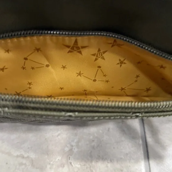 Lug NWT Flyer Matte Luxe VL Convertible Crossbody Bag - Picture 9 of 9